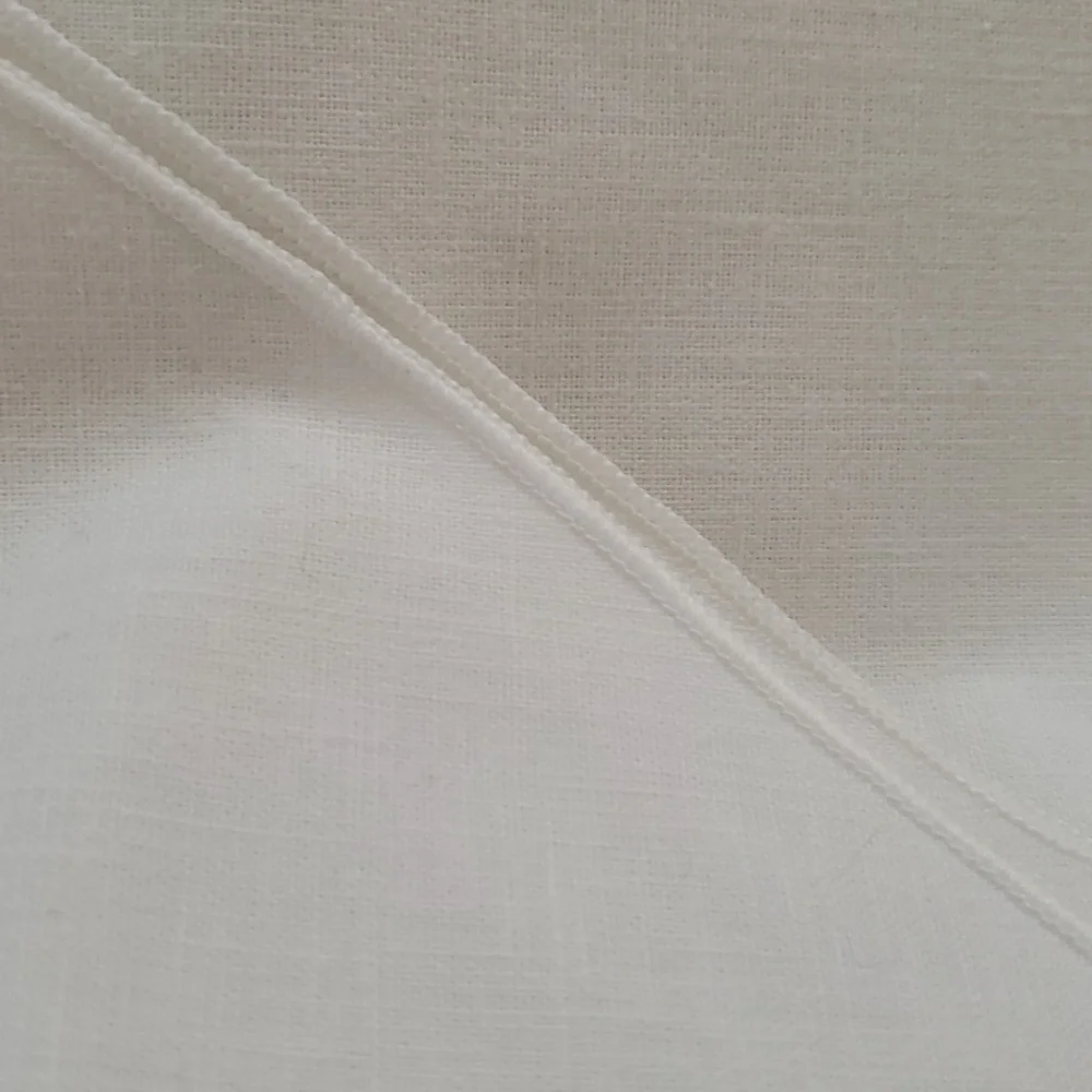💯 Pure White Cotton Blend Tablecloth
